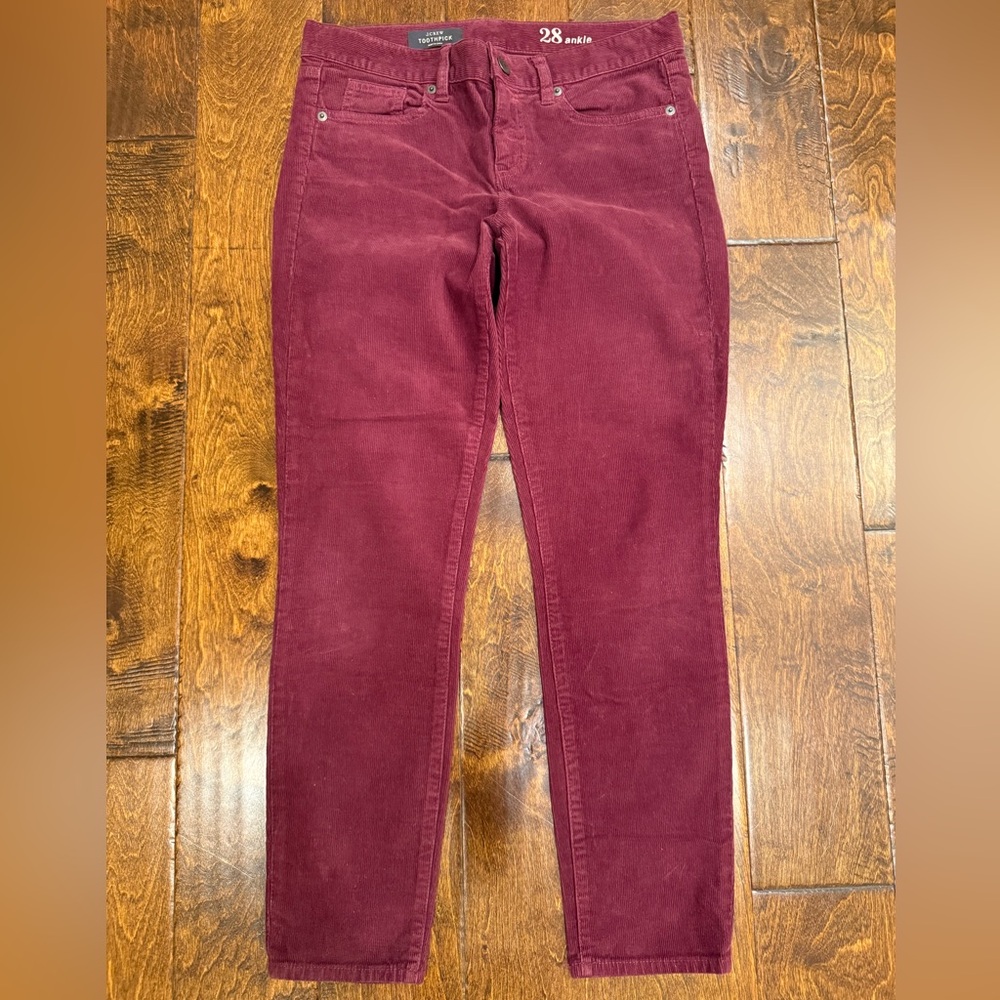 Jcrew Toothpick corduroy pants ankle style size 28- mahogany color